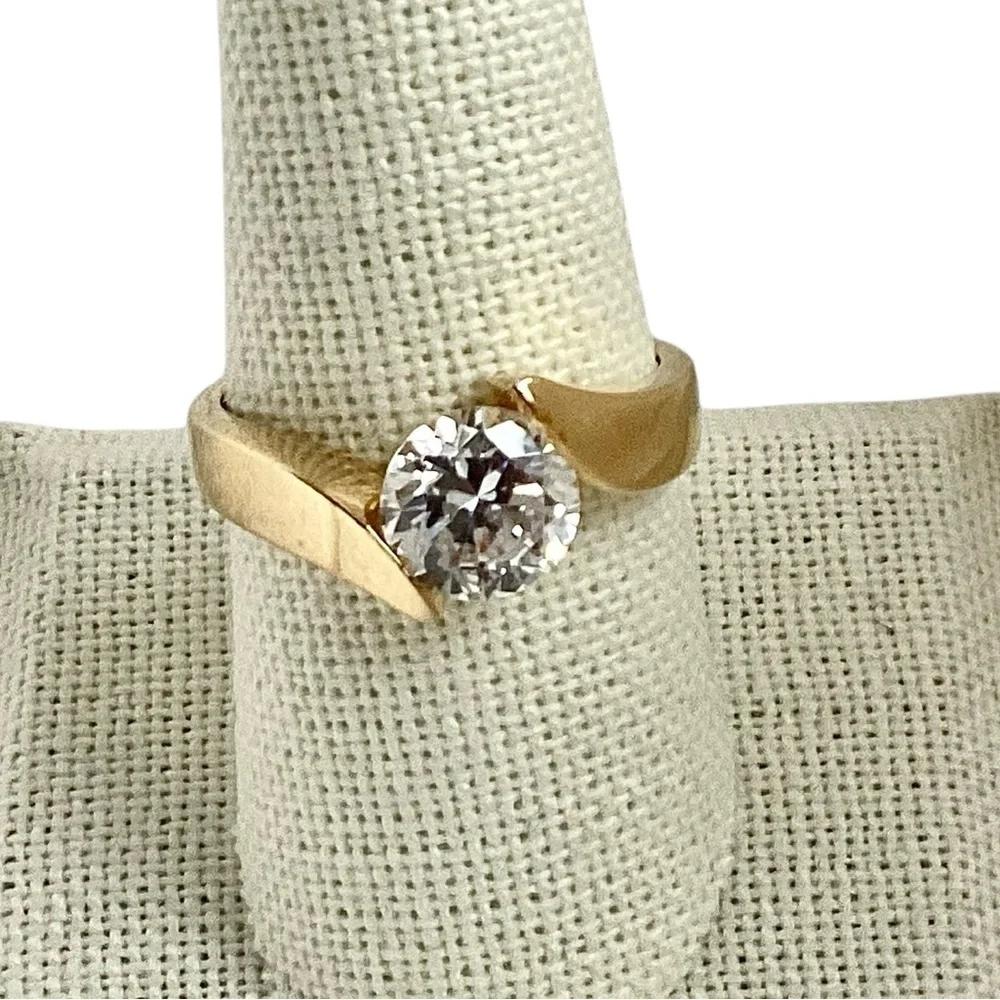 Silver Gold Plated Round Crystal Faux Diamond Solitaire Women's Ring Size 8.75